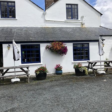Blue Lion Inn Lewdown Buitenkant foto
